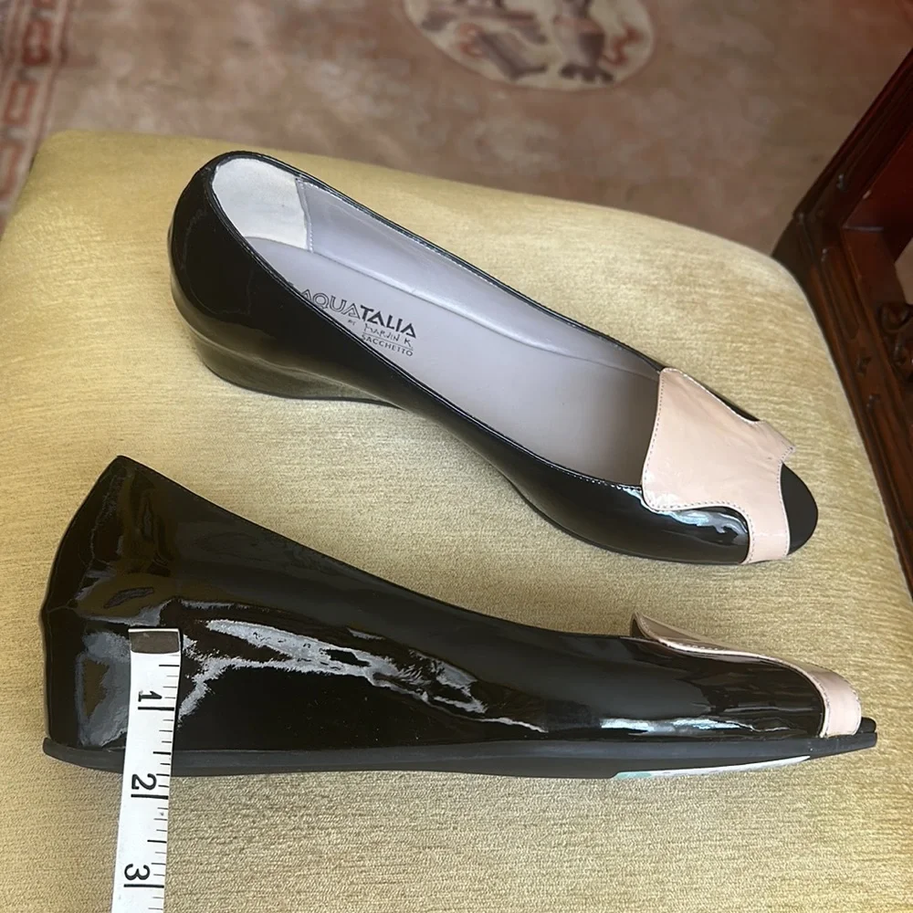 Aquatalia Black Patent Leather Wedge Peep Toe Shoes size 10 NWOB